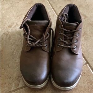 Men’s brown boots size 10